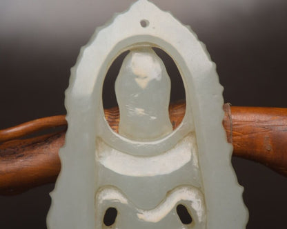 Chinese Top Natural Hetian Jade Carved Kwan Yin Statue Good Luck Pendant Jewelry