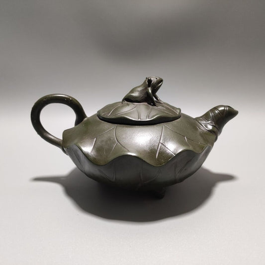 Chinese Yixing Purple Clay Teapot Tea Set Pot Zisha Ceramic Cute Decor Figurine