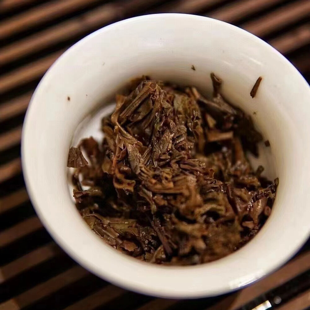200g 2004 Banzhang Raw Pu-erh Tea Cake Yunnan Aged Puerh Raw Tea Old Pu'er Tea