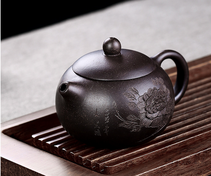 Chinese Yixing Zisha Clay Handmade Exquisite Teapot （牡丹西施 底款：王国望）