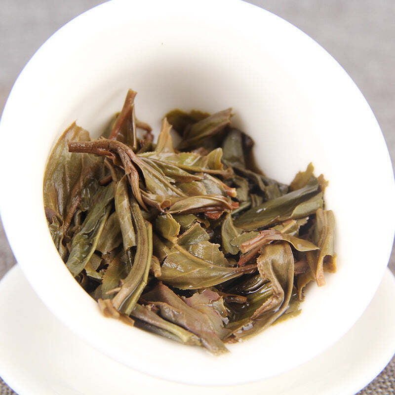 100g Raw Puerh Tea Small Cake Yunnan Pu-erh Shengcha Wuliang Mountain Pu'er Tea