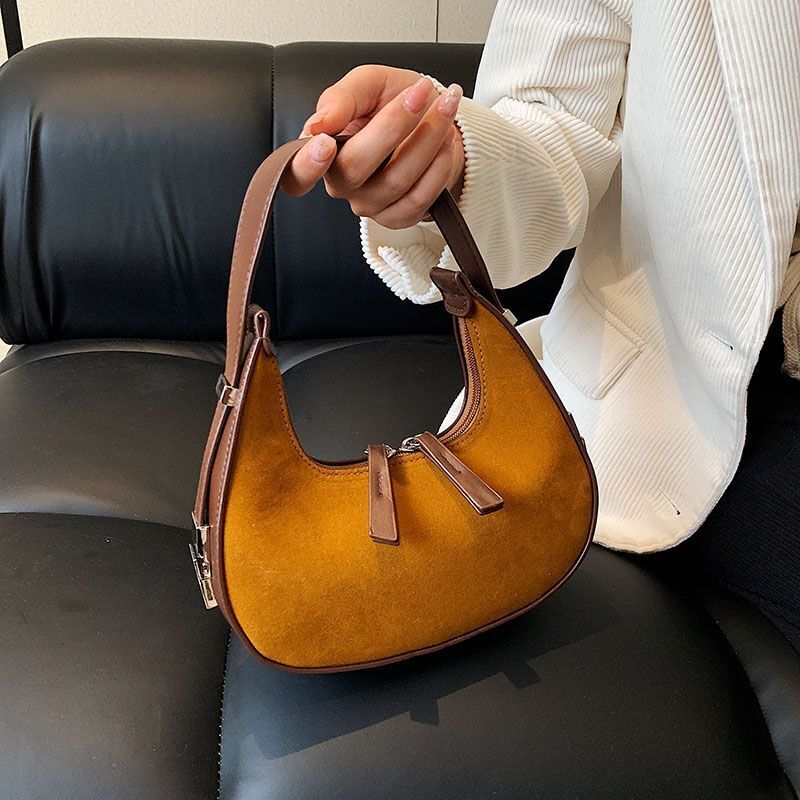 Frosted Fabric Shoulder Handbag Underarm Bag Synthetic Leather Bag Traveling 1pc
