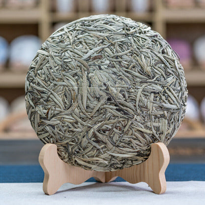 357g/12.59oz white hair silver needle ancient tea cake moonlight white tea