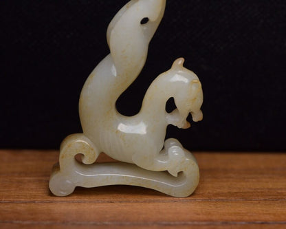 Collections Chinese Natural Hetian Jade Carving Dragon Statue Nice Figurine Art