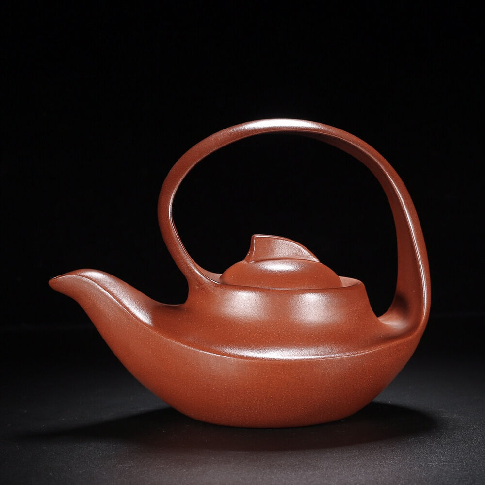 Chinese Yixing Zisha Clay Handmade Exquisite Teapot （曲壶 【底款】汪寅仙）