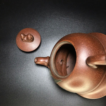 vintage chinese yixing purple clay teapot zisha ceremony carving Collectible art