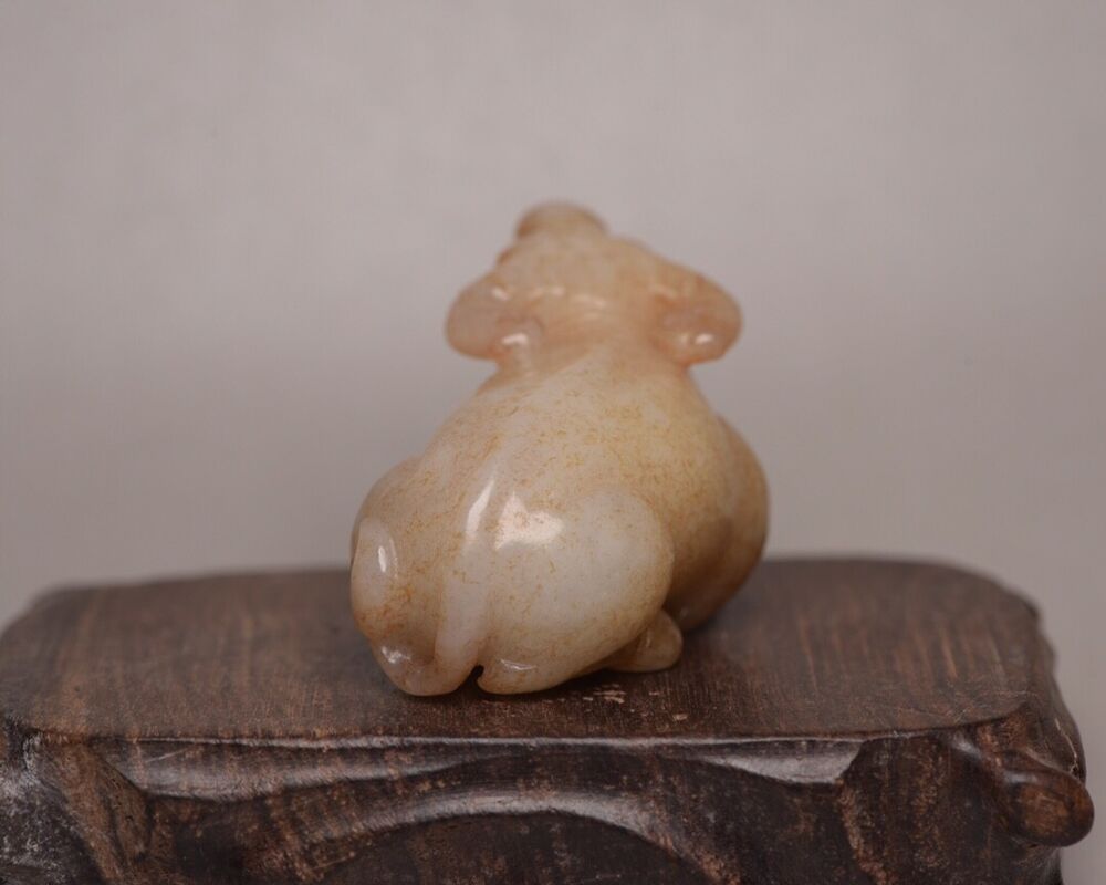 Chinese Natural Hetian Jade Carved Ox Statue Nice Figurines Collection Art Work