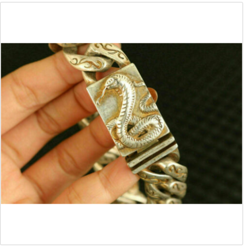 Cool chinese old tibetan silver hand carving snake statue bracelet collect gift