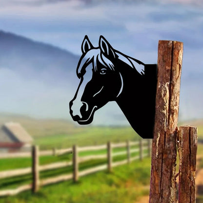 Wrought Iron Silhouette Well-behaved Horse Head Shape Garden Farm Fence Stake