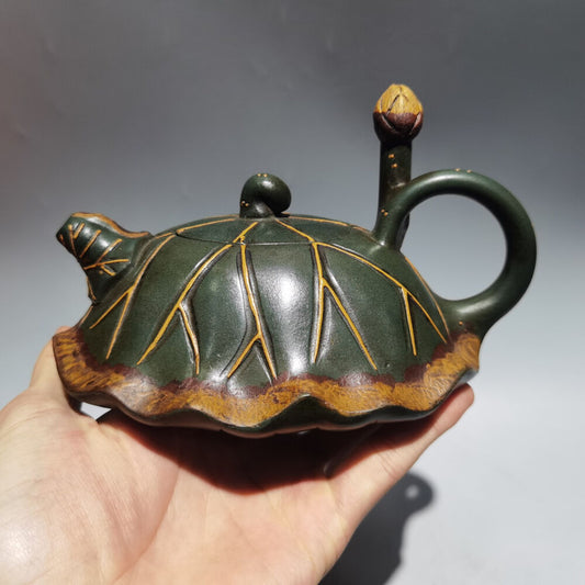 Chinese Yixing Zisha Clay Handmade Exquisite Kung Fu Teapot 品名：荷叶壶 底款：蒋蓉