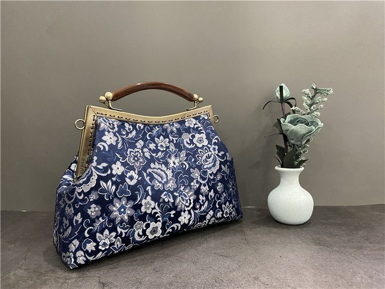Vintage Fashion Bag Handmade Purse Shell Lock Bags Totes Handbags Chain 120 CM