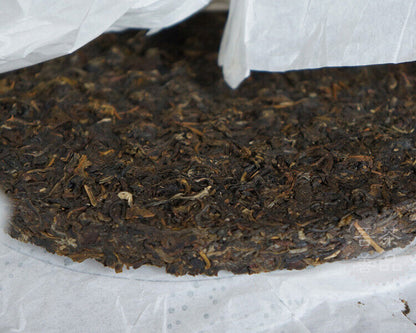357g Iron Cake T8653 XiaGuan Tuocha Ecology Ancient Tree Pu'er Puer Tea Cake