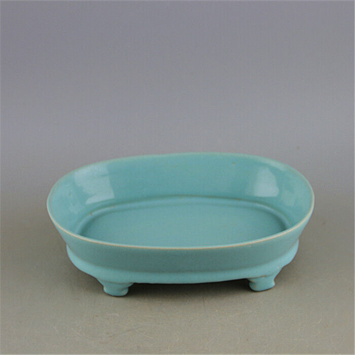 Chinese Song Dynasty Ru Kiln celadon four legged narcissus basin