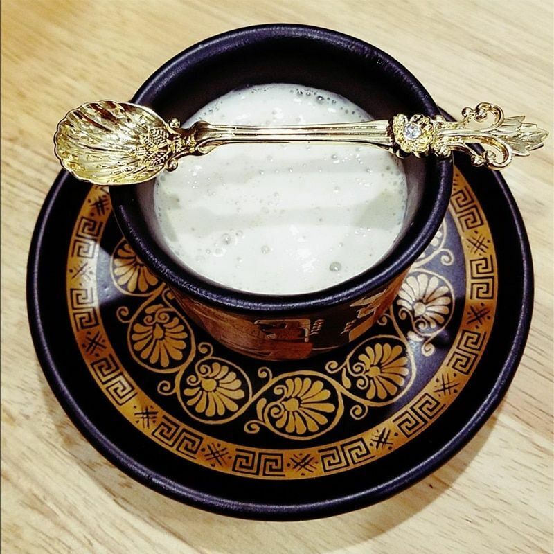 4Pcs/Set 11cm Royal Style Metal Carved Coffee Tea Spoon Vintage Antique Flatware