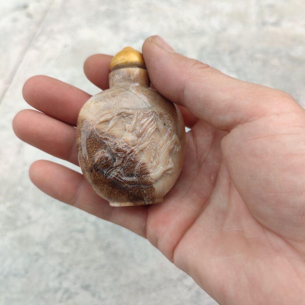 Chinese Dragon Statue Carved Shoushan Stone Snuff Bottle Yellow Multicolour Rare