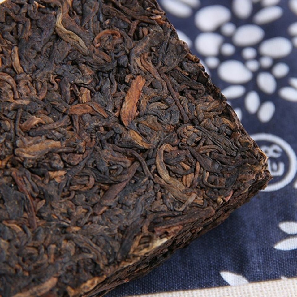 Amber * 2014 Haiwan Brown High Mountain Ancient Tree Puer Tea Ripe Brick 250g