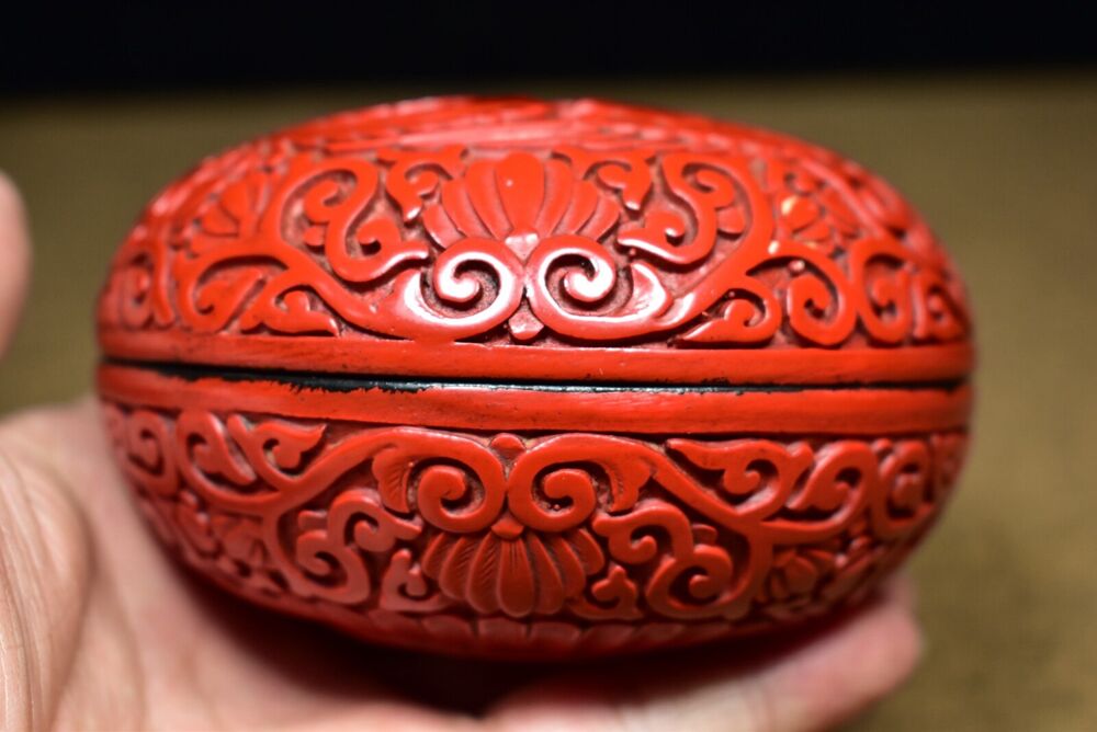 chinese lacquerware box Japan lacquerwork lacquer jewelry carved Phoenix statue