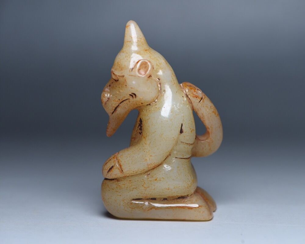 Chinese Old Hetian Jade Hand Carved Exquisite Unique Statue Figurines Art Rare