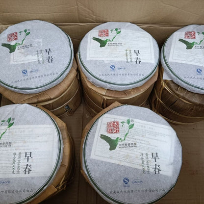 Mengku Rongshi 2012 Old Puerh Tea Mu Ye Chun Early Spring Raw Pu-erh Cake 400g