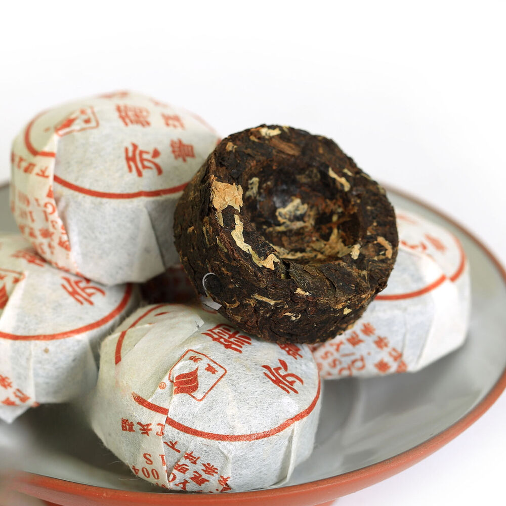 HELLOYOUNG Tribute Chrysanthemum Flower Puer Pu'er Pu erh Tea Mini Ripe Cake