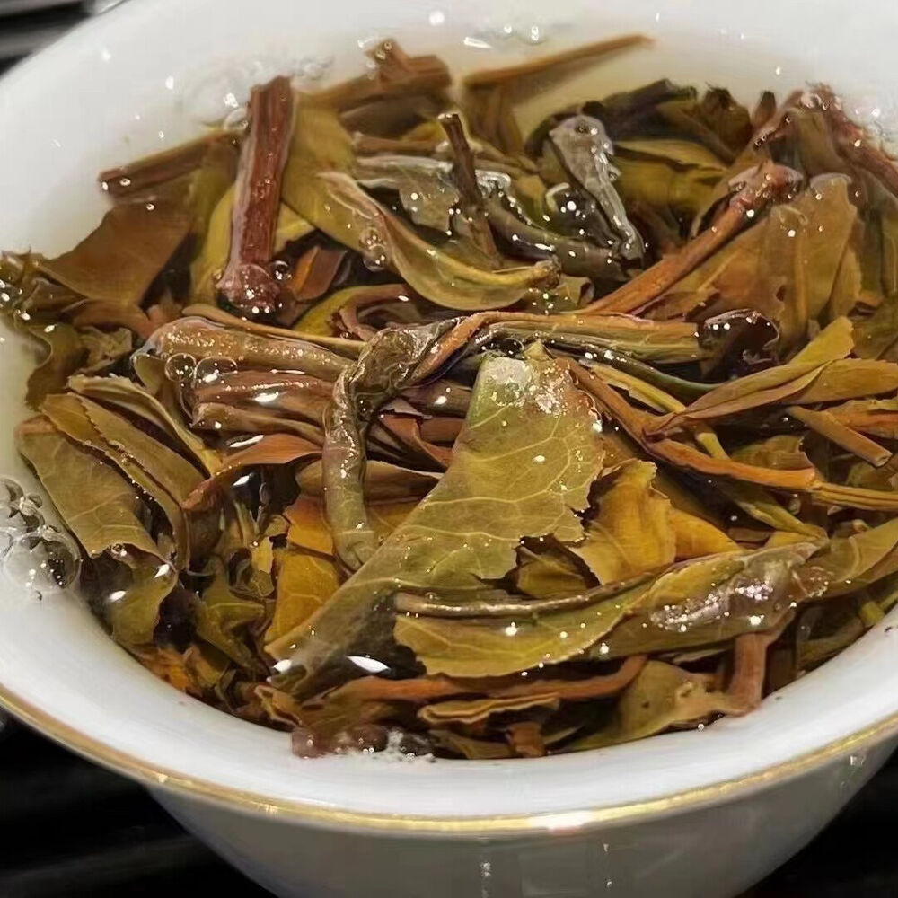 357g Yunnan Aged Raw Puerh Tea Cake 2009 Nannuoshan Sheng Pu'er Tea Pu-erh Tea