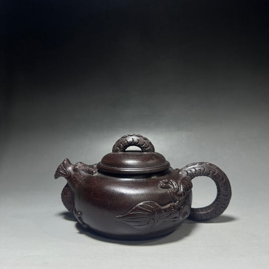 Chinese Yixing Zisha Clay Handmade Exquisite Teapot （盘龙壶 底款：贡局）