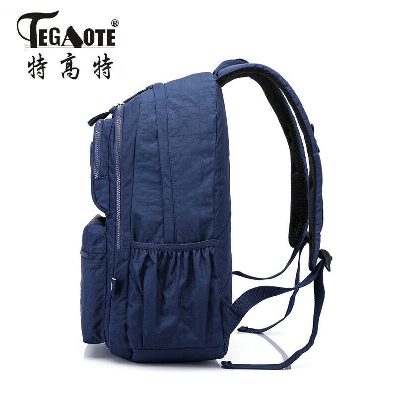 Lightweight Sports Backpack, Large Capacity Travel Rucksack Daypack School Bag