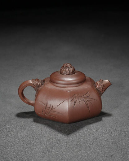 Chinese Yixing Zisha Clay Handmade Exquisite Teapot （六方龙狮 底款：徐汉棠）