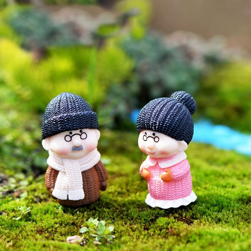 4PCS Resin Crafts Ornament Miniature Figurine Plant Pot Fairy Garden Decor