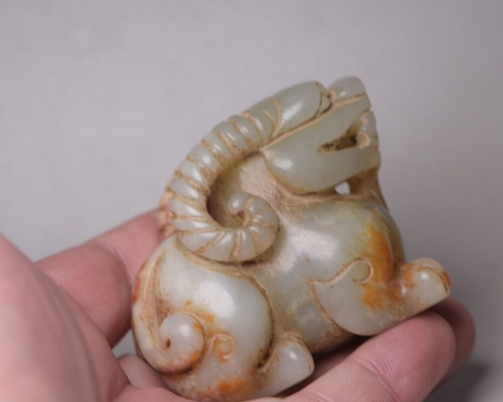 Chinese Old Natural Hetian Jade Carved Beast Statue Exquisite Figurines Decor
