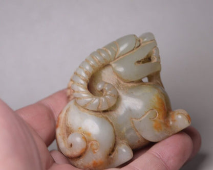 Chinese Old Natural Hetian Jade Carved Beast Statue Exquisite Figurines Decor