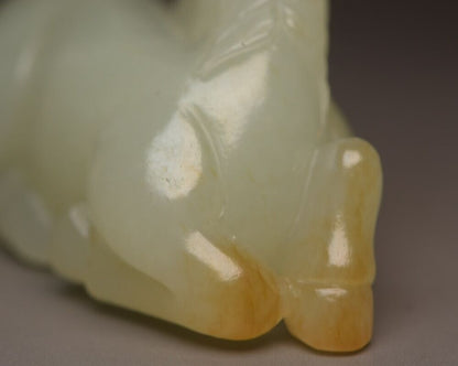 Chinese Natural Hetian Jade Carving Exquisite Horse Statue Collectible Artwork