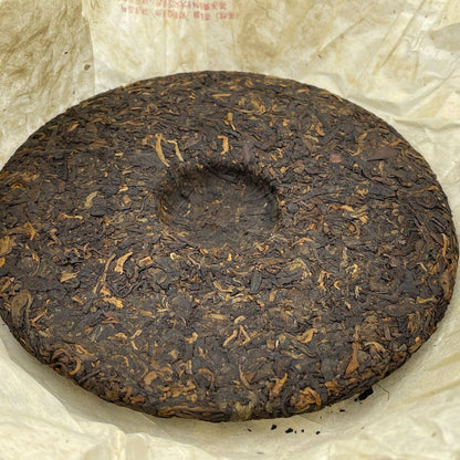 Pu-erh tea,2005,班章金芽餅 Banchang Golden Bud Cake,357g,Cooked