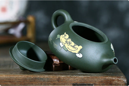 Chinese Yixing Zisha Clay Handmade Exquisite Teapot 06800