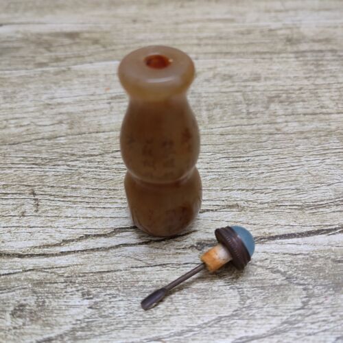 Old Bejing Chinese Carved Stone Snuff Bottle Shoushan seal Statue Calligraphy