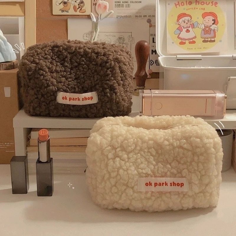 Felt Cosmetic Bag Plush Casual Storage Bag Large Traveling Makeup Bag Organizer