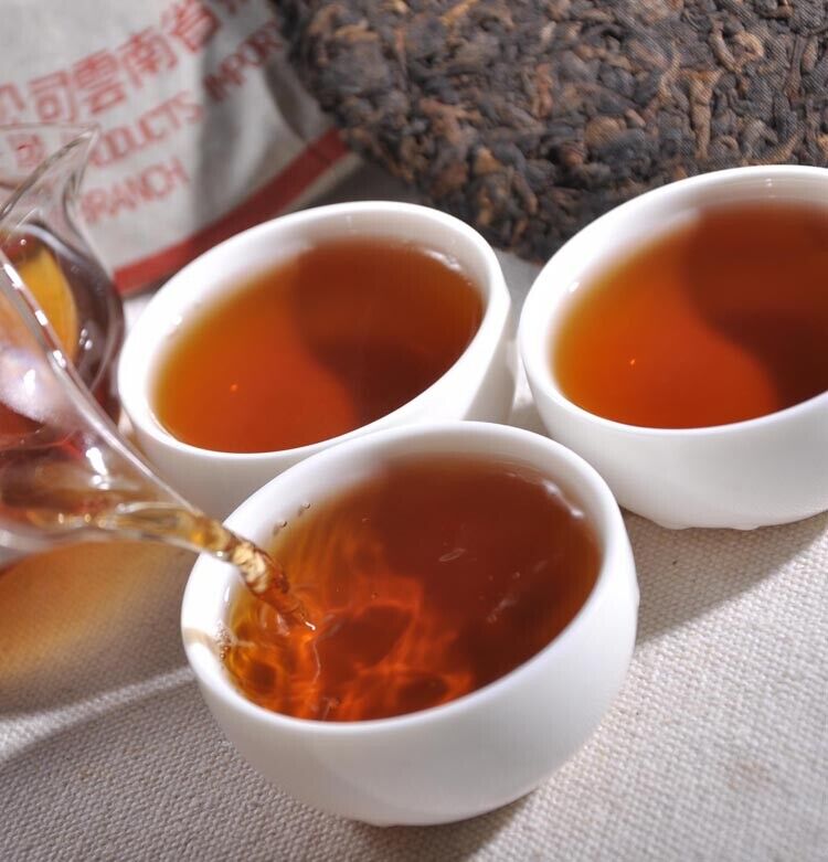 2002 Yr Yunnan CNNP Zhongcha Ripe Cooked Pu'er Puer Puerh Pu-erh Tea Cake 357g