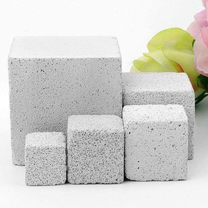 Hamster Rabbit Teeth Molar Stone Small Pet Chew Dental Toy Natural Mineral 3/5cm