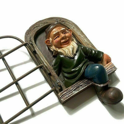 Elf Out The Door/Window Tree Hugger Naughty Garden Gnome Statue Tree Decorations-