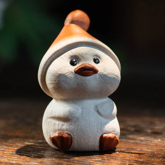 Raw Ore Purple Sand Tea Pet Cute Duck with Christmas Cap Zisha Tea Accessories