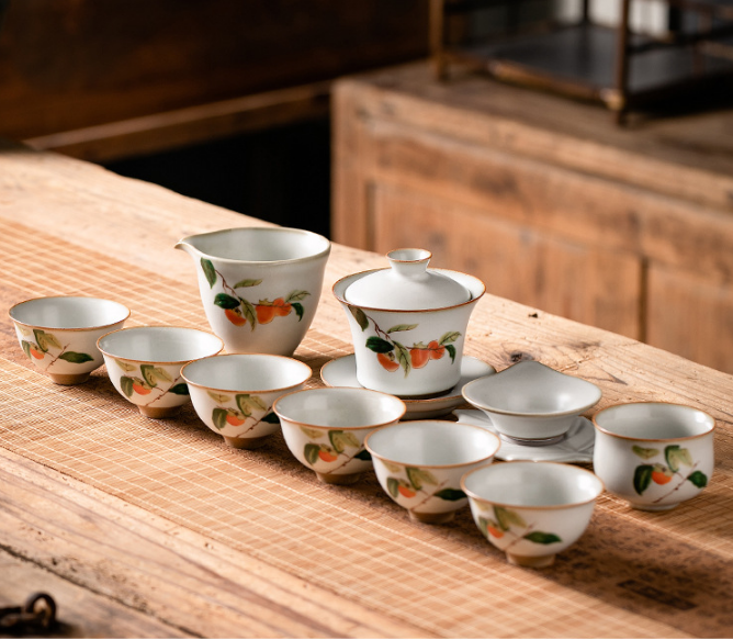 Antique moon white Ru kiln split horseshoe Sancai cover bowl tea set set