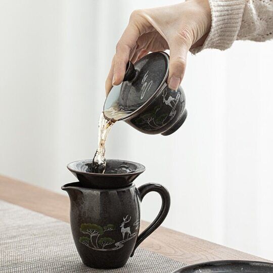 Deer Ceramic Gaiwan Tea Cups and Sets 150ml