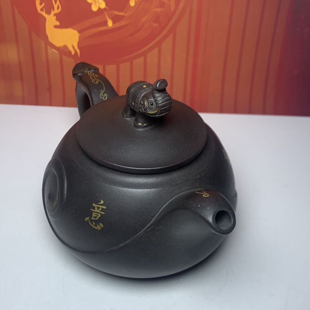 Chinese Yixing Purple Clay Teapot Tea Set Pot Zisha Ceramic Cute Decor Figurine