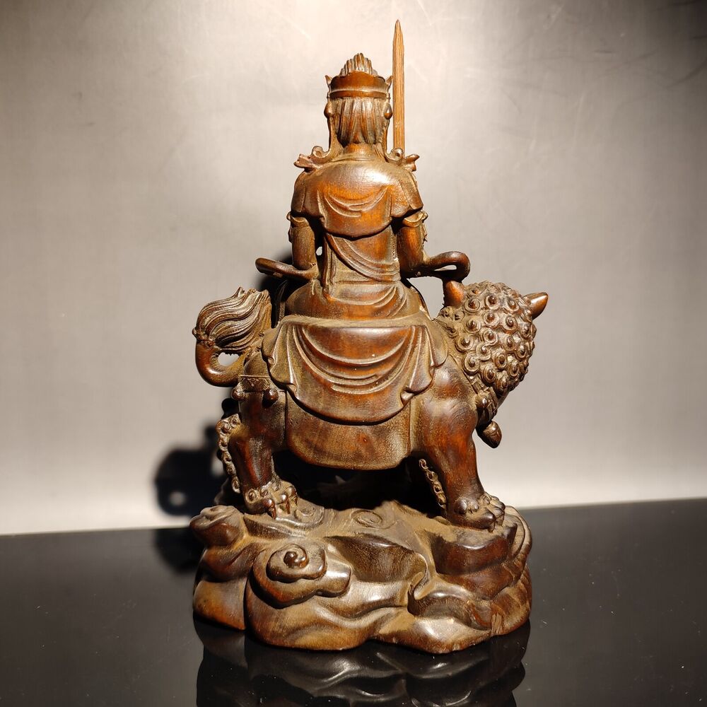 vintage wooden ornaments Wood carving Buddhism Maňjuśrī bodhisattva lion statue