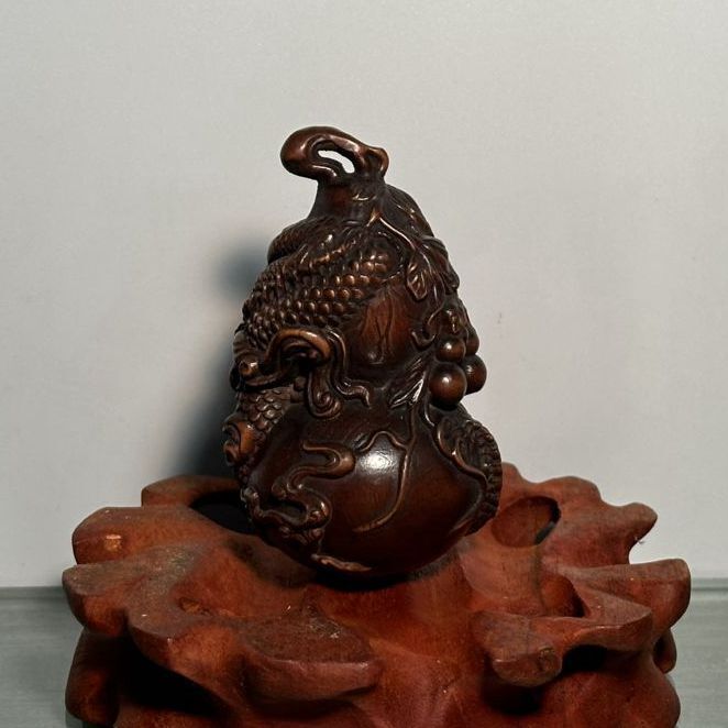 Chinese Boxwood Carved Dragon Gourd Statue Wooden Figurines Art Gift Collection