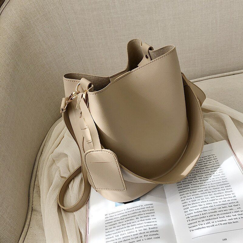 Casual Wide Strap Bucket Bag Shoulder Crossbody Bag Large Purse Messenger Bags