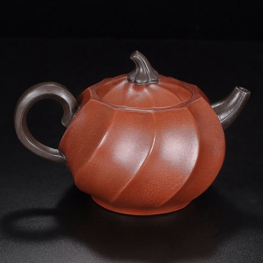 Chinese Yixing Purple Clay Teapot Zisha Handmade Ceramic Exquisite Teaware Rare