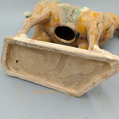 Chinese three-color yellow glazed chariot imitating the Tang Dynasty