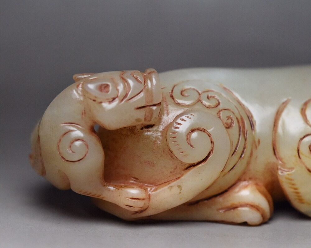 Chinese Hetian Jade Carved Sculpture Exquisite Beast Statue Antique Collections