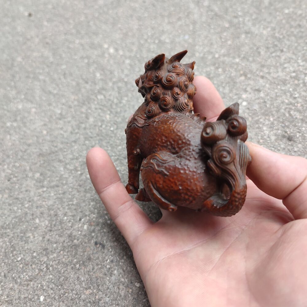 Chinese Unicorn Fabulous Zen Kylin Dragon Statue Figurines Boxwood Carving Gift